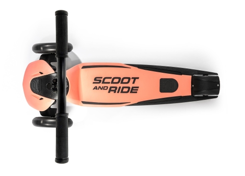 Scoot and Ride Highway Kick 5 Peach