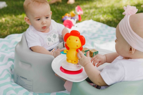 Bumbo toy with suction cup Luca lion